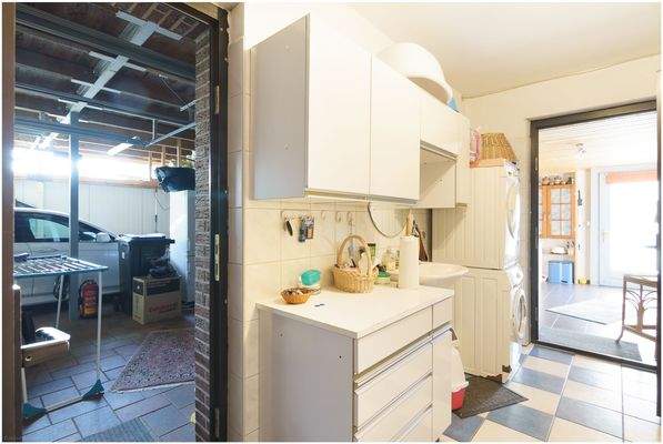 Hauswirtschaftsraum EG Graragenzugang