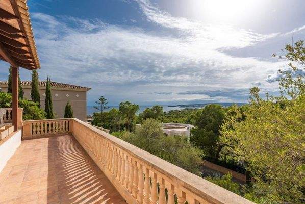 Villa mit Meerblick zum Verkauf in Costa den Blanes, Mallorca