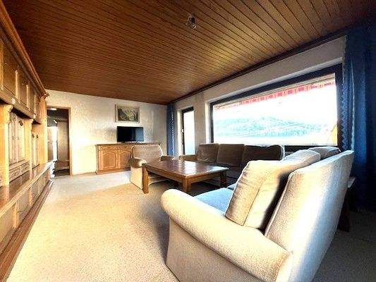 5 Wohnbereich EG.jpg