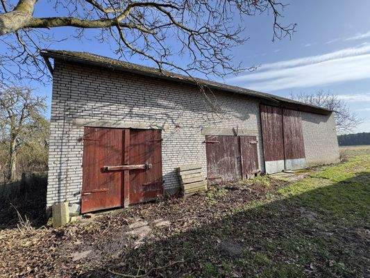 Scheune am hinteren Grundstück