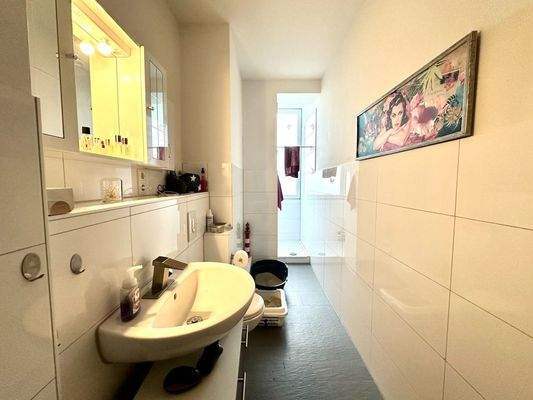 Badezimmer Wohnung Erdgeschoss