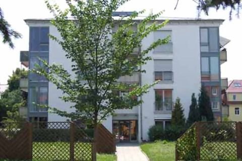 Flöha Garage, Flöha Stellplatz