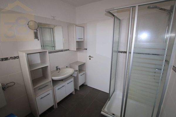 Wohnung 2 EG Badezimmer