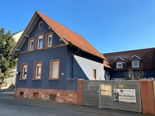 Straßenansicht