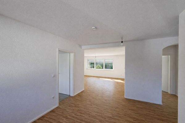 Großzügiger Wohn- Essbereich