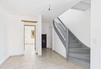 Diele mit Treppe