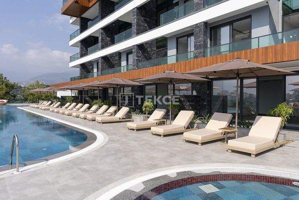 Seaview Apartments with Communal Pool in Alanya Kestel