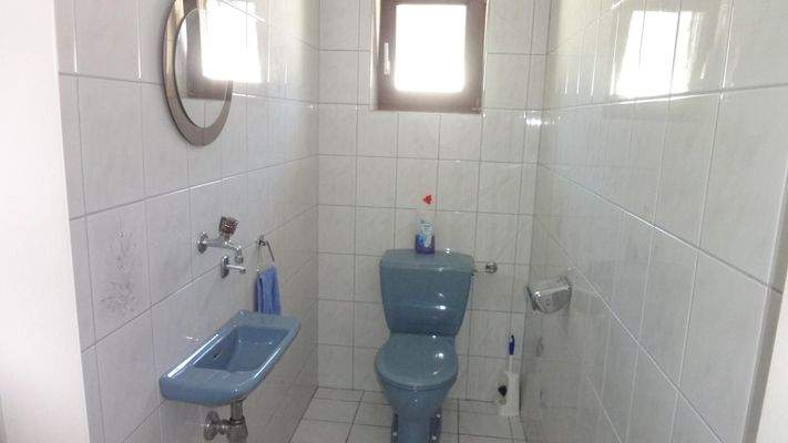 separates WC Erdgeschoss