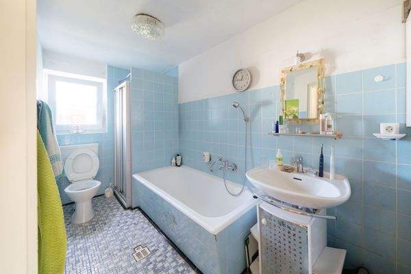 Wohnung II Badezimmer