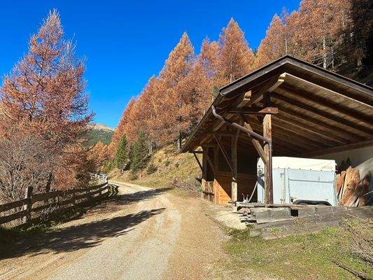 Traumhaus-Sarntal-Traumblick-Panorama-Kuot-Schneehase-20-min-zum-zentrum-Hof-geschlossener Hof-Zweitwohnung-Südtirol-Hof-Maso-Sarentino-Berghaus-