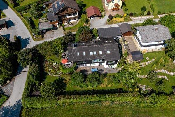 KR-Real-GmbH_Wohnhaus-Paula-Grogger-Weg-Groebmng-Drohne©DS-4