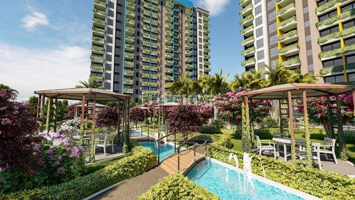 Newly-Built Flats Near the Beach in Çeşmeli Mersin