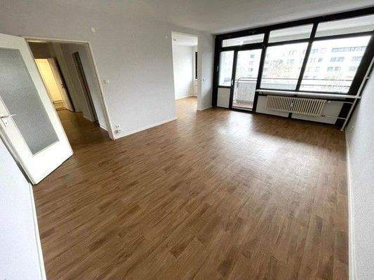 Helle Wohnung mit Holzboden