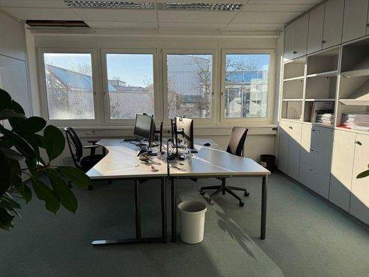 Büro3.jpg