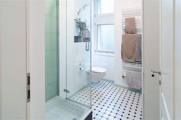 Prius_Kamera_Baustraße_FFM_EG-