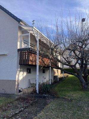 Seitenansicht Süd mit Balkon