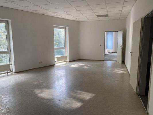 leerstehende Gewerbeeinheit 