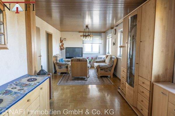 Wohnzimmer & Essbereich