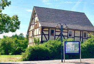 Ronshausen Bahnhofstraße 1 Ansicht