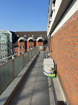 Nordblick über Westterrasse 