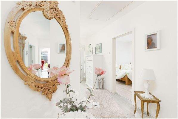 Flur - Blick in Schlafzimmer