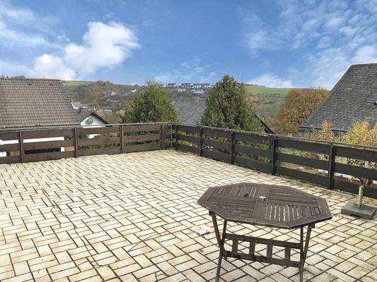 Freisitz über der Garage