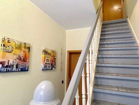 Der Altbau, anheimelnd + gepflegt.