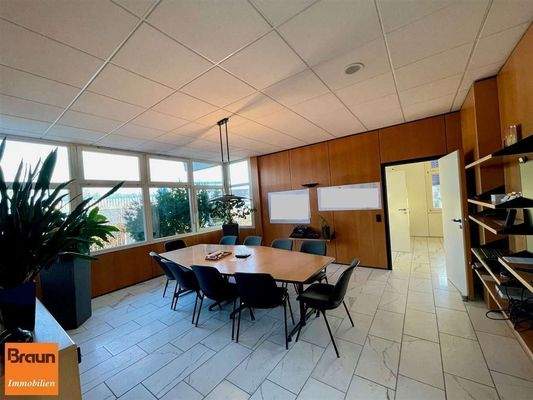 4-6982, Besprechungsraum,   VS-S