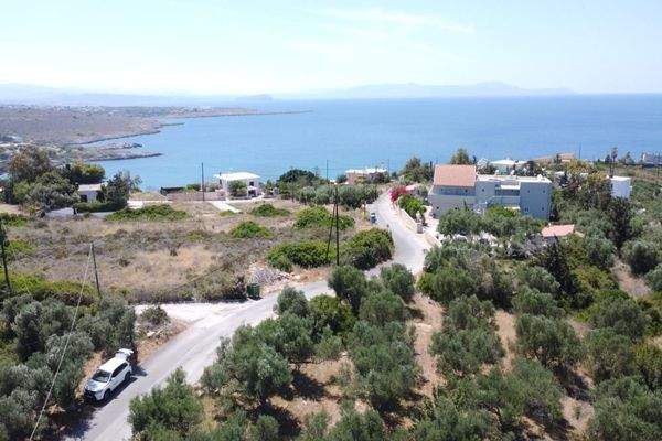 Kreta, Kalathas: Grundstück mit Meerblick in der Nähe des Strandes zu verkaufen