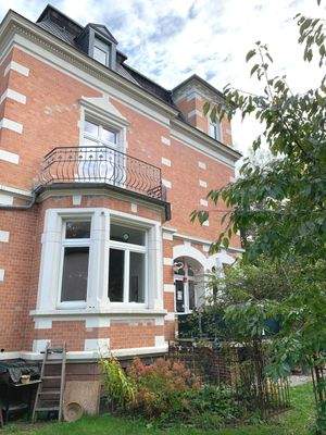 E169E93F-888D-4F98-9BCB-BA2C2F