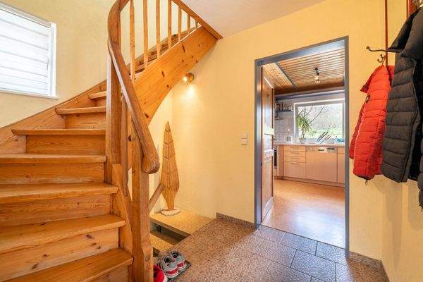 Diele EG, Blick zur Küche