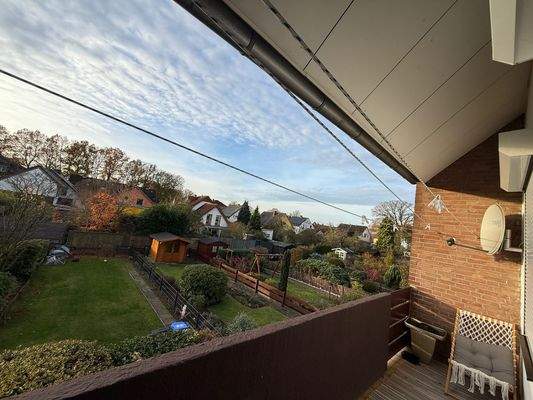 Balkon mit Blick zum Garten