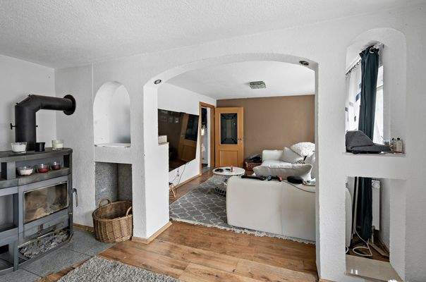 Wohnbereich mit Kachelofen