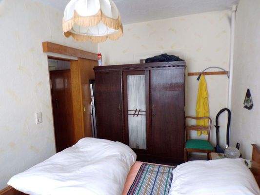 EG Einlieger Schlafzimmer