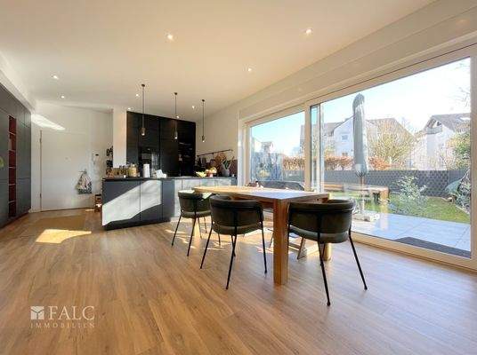 Essbereich und Küche 