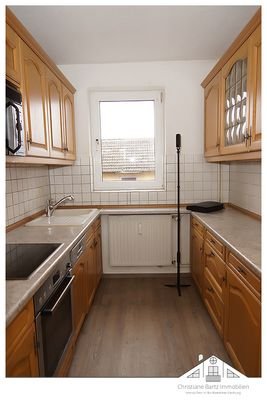 Küche mit Möbeln