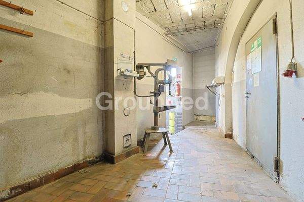 EG Zugang Werkstatt u. Hallen