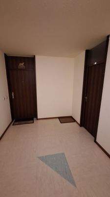 5  Eingang Wo. und Abstr..jpg