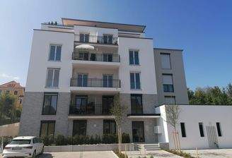 Außenansicht vorne 2.jpeg