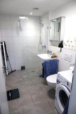 Bad Wohnung EG rechts