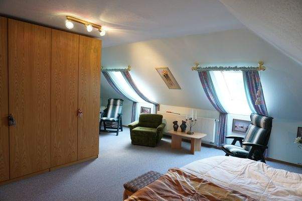 Schlafzimmer-OG.JPG