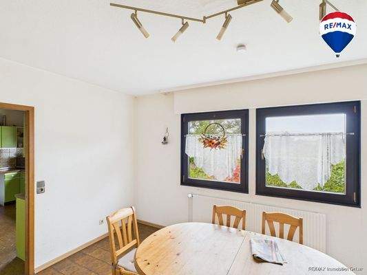 RE/MAX Immobilien DeLux Einfamilienhaus Wallerfangen-Oberlimberg Esszimmer