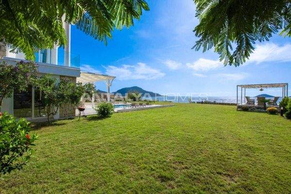 Seafront House with Private Pool in Kalkan Antalya