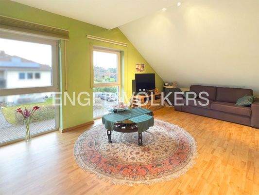 DG: Kinder-/Gästezimmer