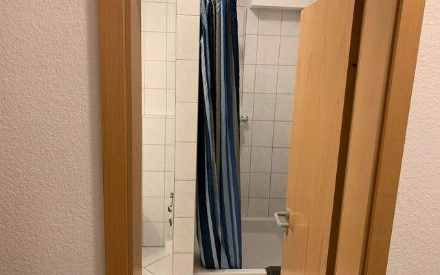 Wohnung möbliert mieten auf Zeit in Stuttgart Vaihingen bei urbanbnb  6.jpeg