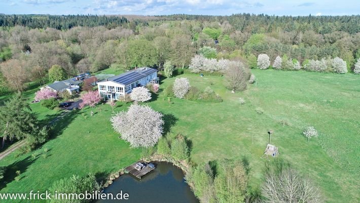 13-Luftbild von Süden.JPG