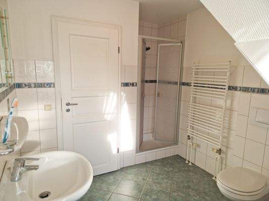 Badezimmer DG Ansicht 2