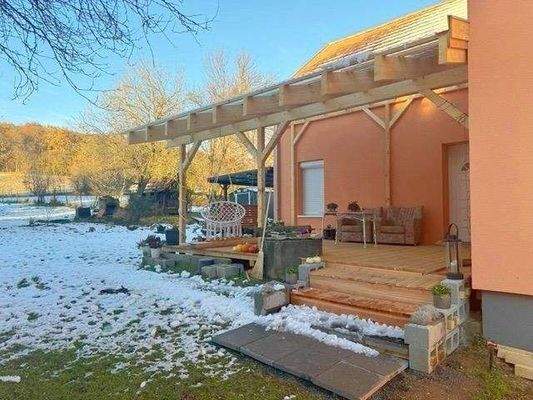 1739969272925 (1).jpg