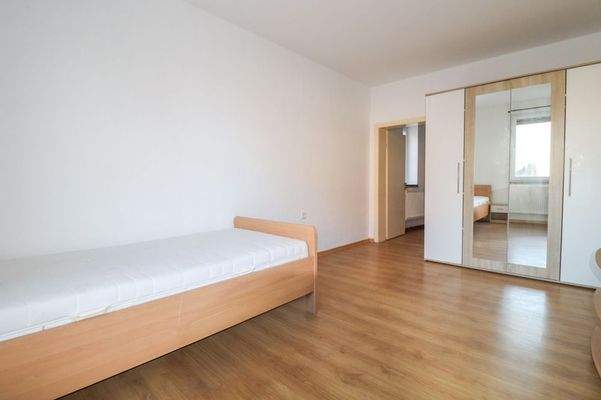 Whg. 1 - 1. Schlafzimmer