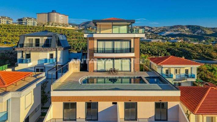 Luxury Sea View 12-Room Villa in Alanya